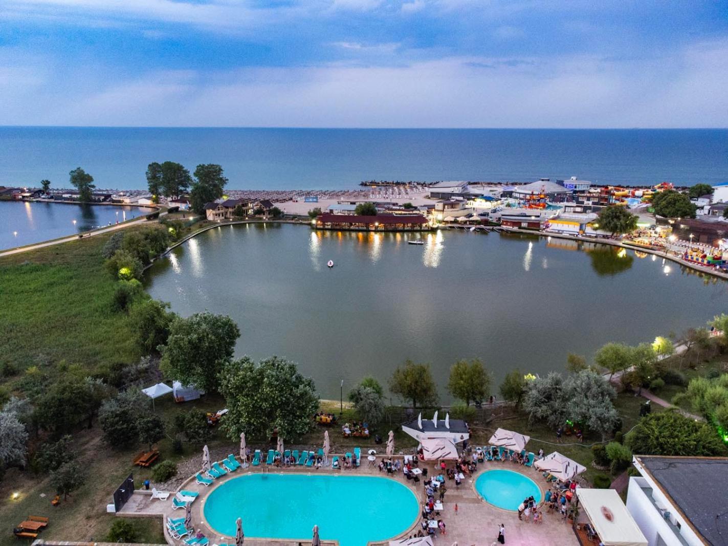Complex Tismana 3* All Inclusive Jupiter Eksteriør bilde