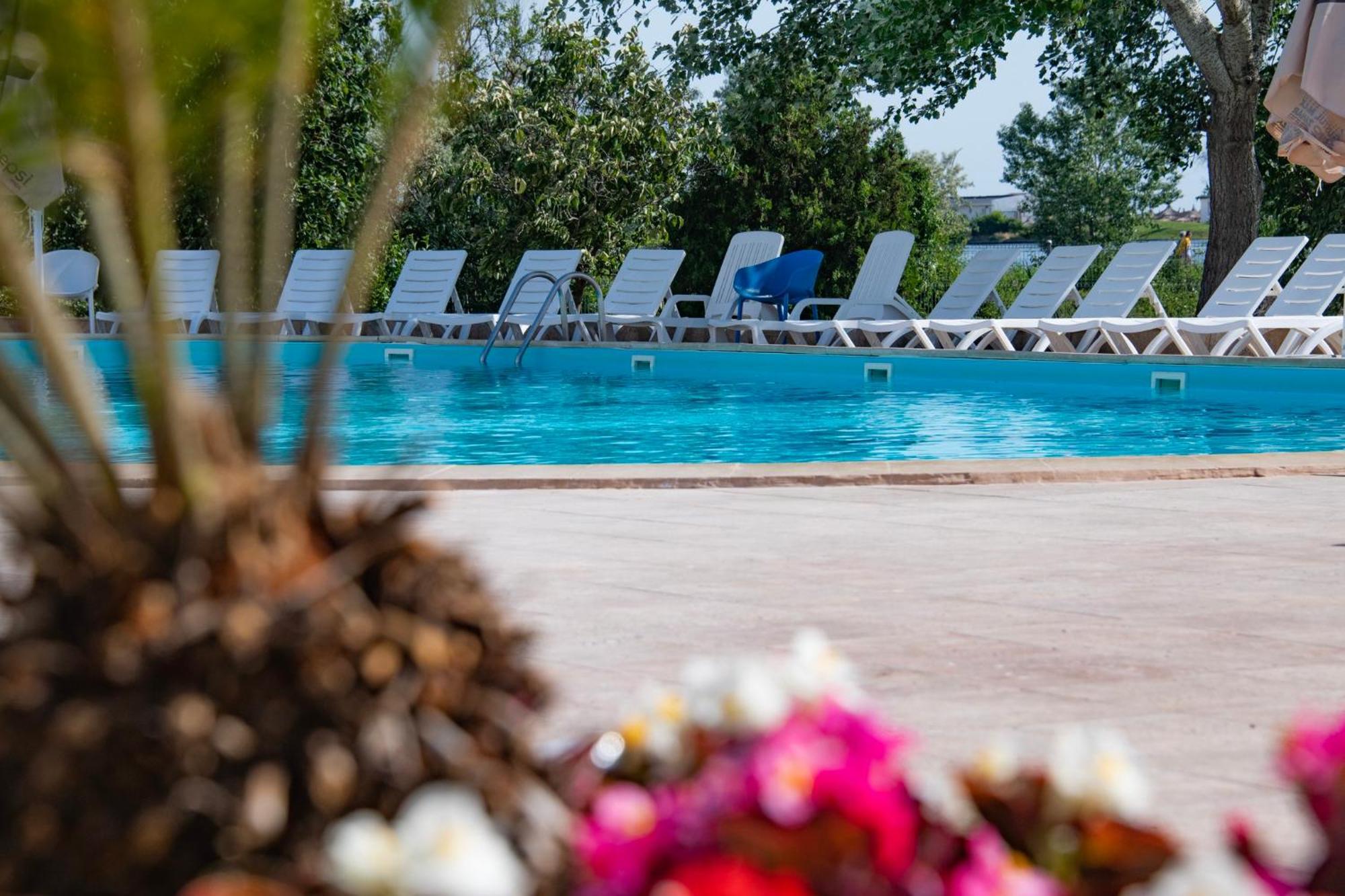 Complex Tismana 3* All Inclusive Jupiter Eksteriør bilde