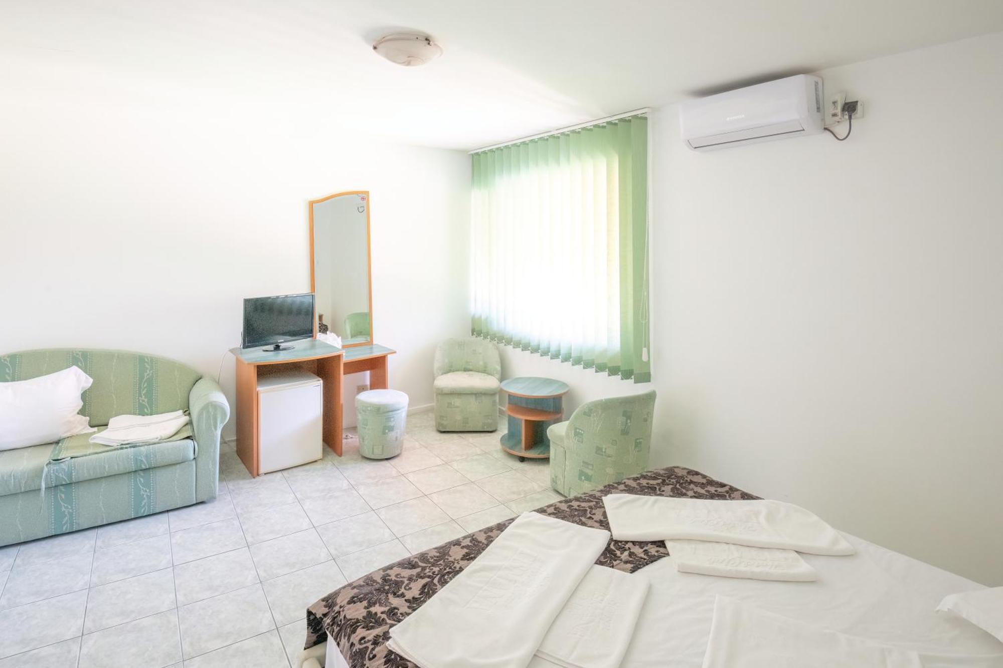 Complex Tismana 3* All Inclusive Jupiter Eksteriør bilde