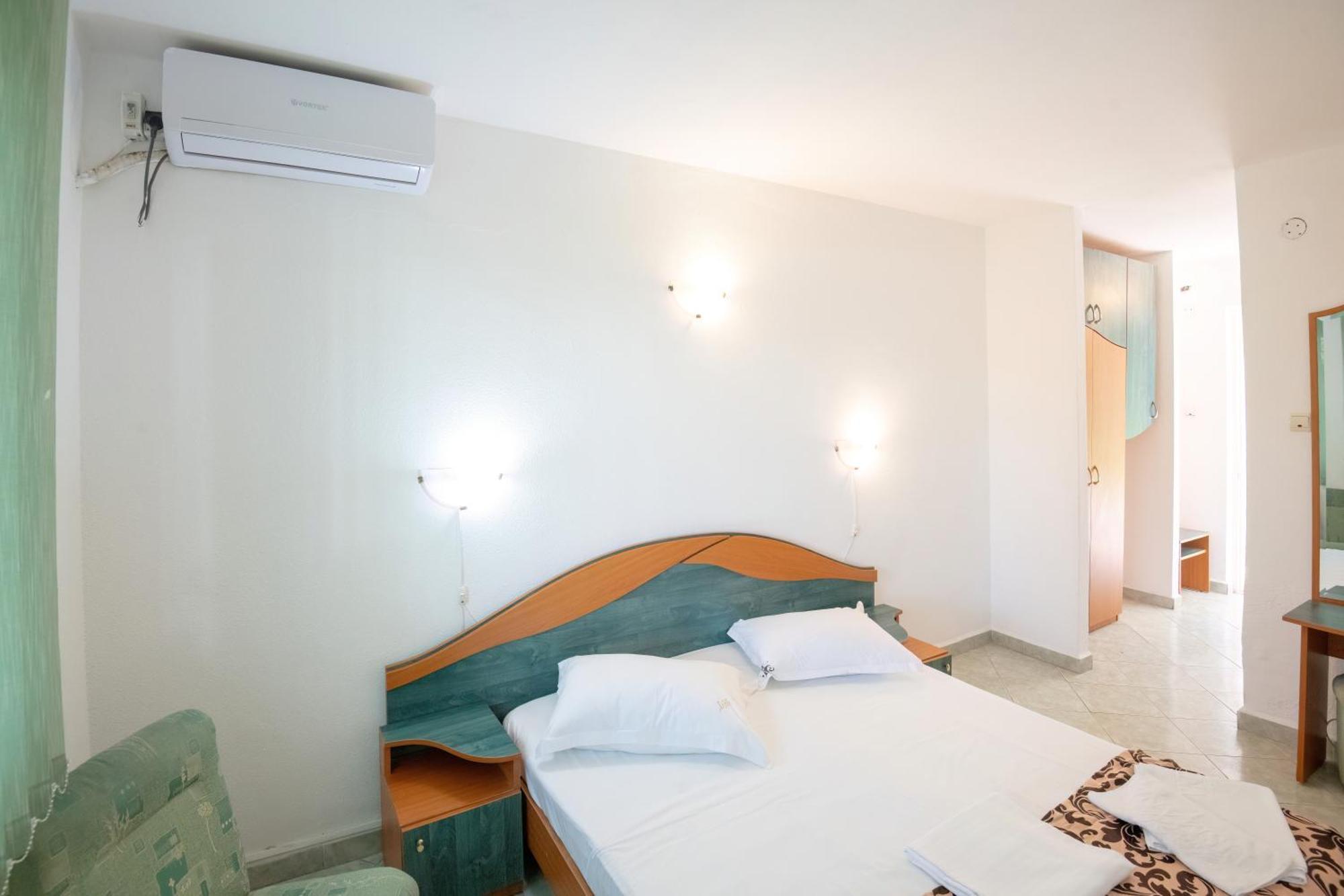 Complex Tismana 3* All Inclusive Jupiter Eksteriør bilde